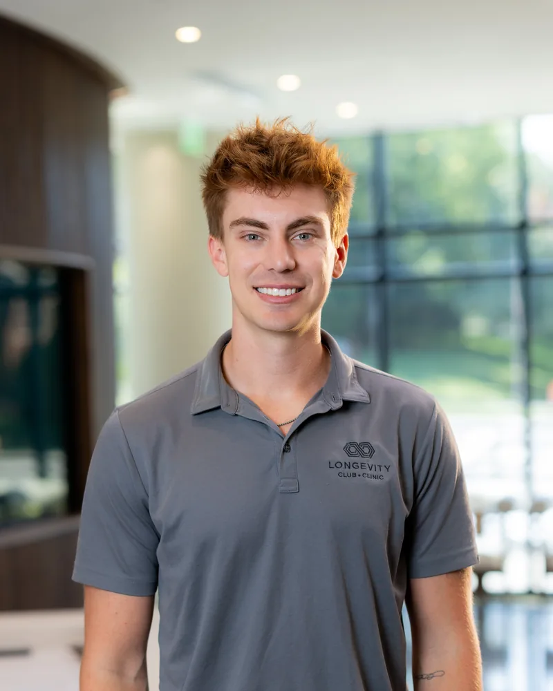 Noah Vreeman, Office Manager